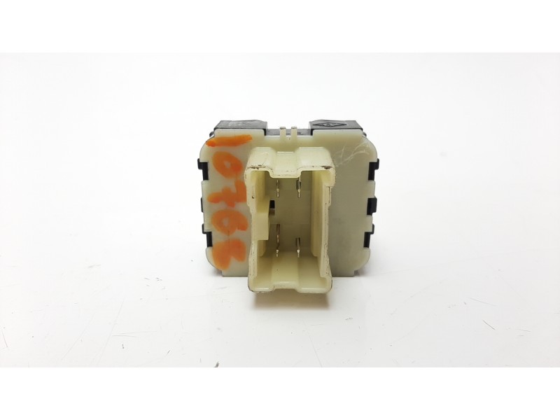 Recambio de mando elevalunas delantero izquierdo para renault captur 0.9 energy referencia OEM IAM 254118722R IAF240017HQ EWSRE0