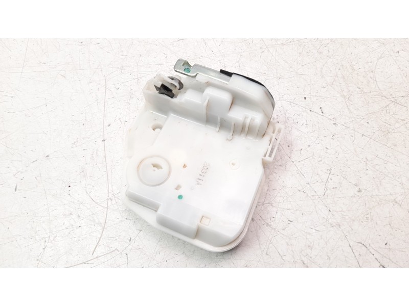 Recambio de cerradura puerta delantera derecha para mitsubishi l 200 (kl0/kj0) 2.2 di-d cat referencia OEM IAM 5715B242S  