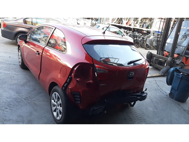 kia rio del año 2013