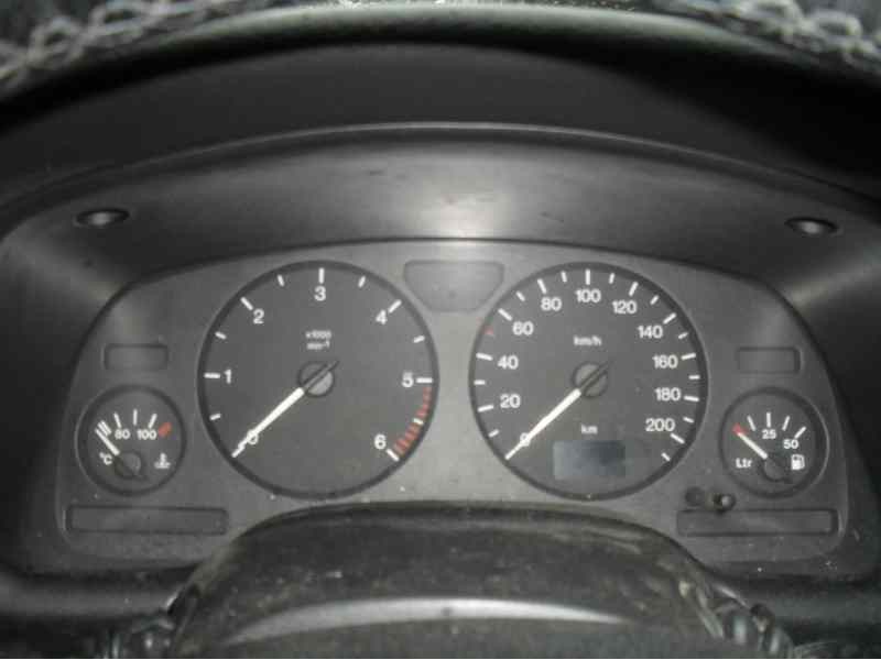 opel astra g berlina del año 1999