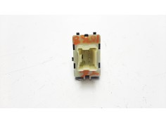 Recambio de mando elevalunas trasero izquierdo para renault captur 0.9 energy referencia OEM IAM 254218614R IAF930017HQ EWSRE069 2