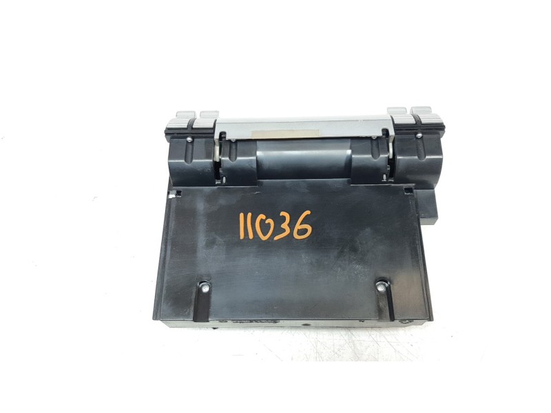Recambio de mando climatizador para porsche cayenne (typ 9pa) turbo s referencia OEM IAM 7L5907040BH  