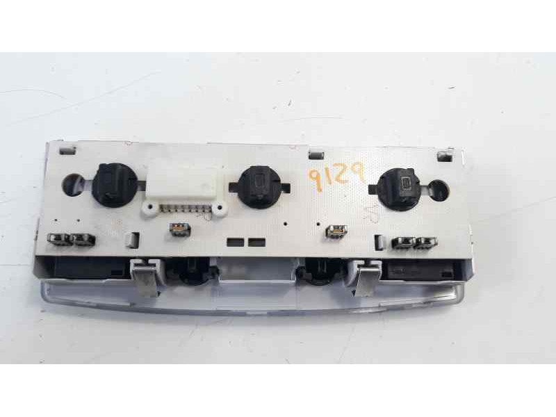 Recambio de luz interior para bmw serie 5 berlina (e60) 530d referencia OEM IAM 6910793  