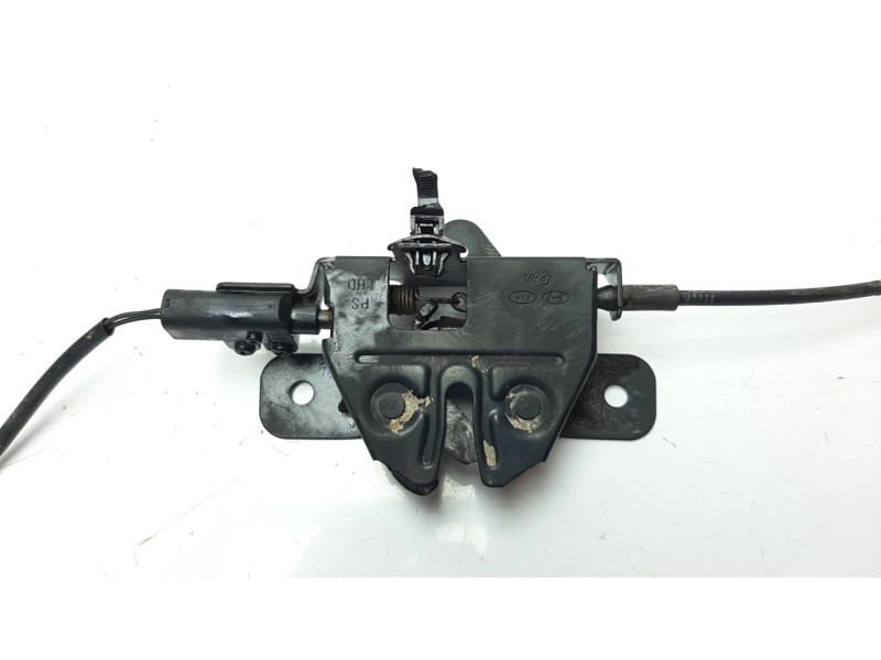 Recambio de cerradura capo para kia soul ( ) 1.6 gdi cat referencia OEM IAM 81130B2010  