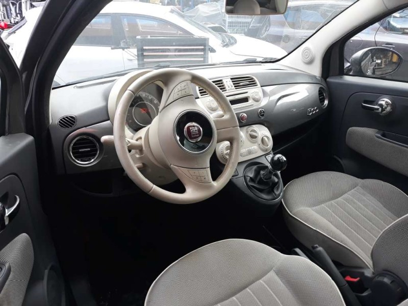 fiat nuova 500 (150) del año 2013