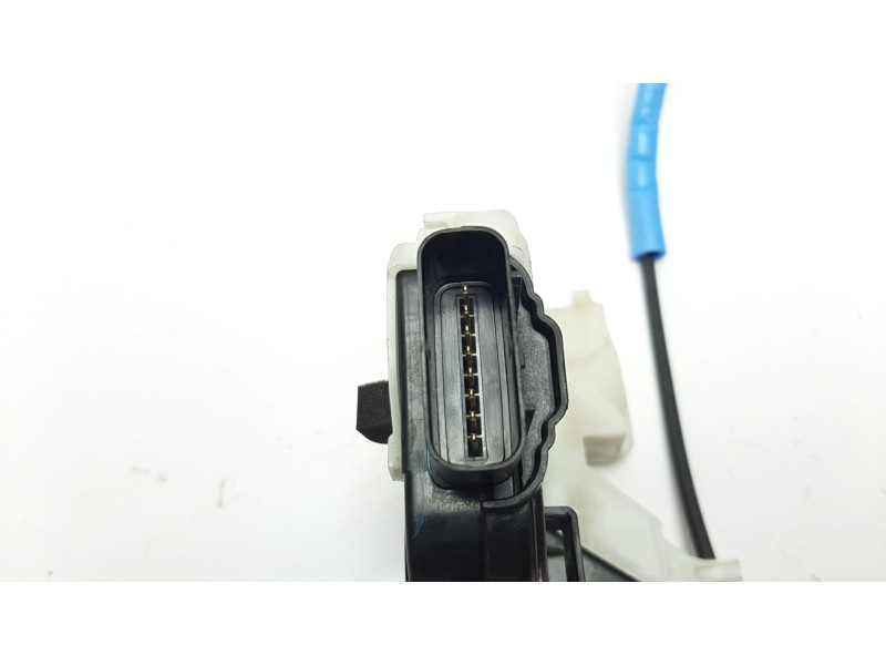 Recambio de cerradura puerta delantera izquierda para kia soul ( ) 1.6 gdi cat referencia OEM IAM 81310B2010HHQ  
