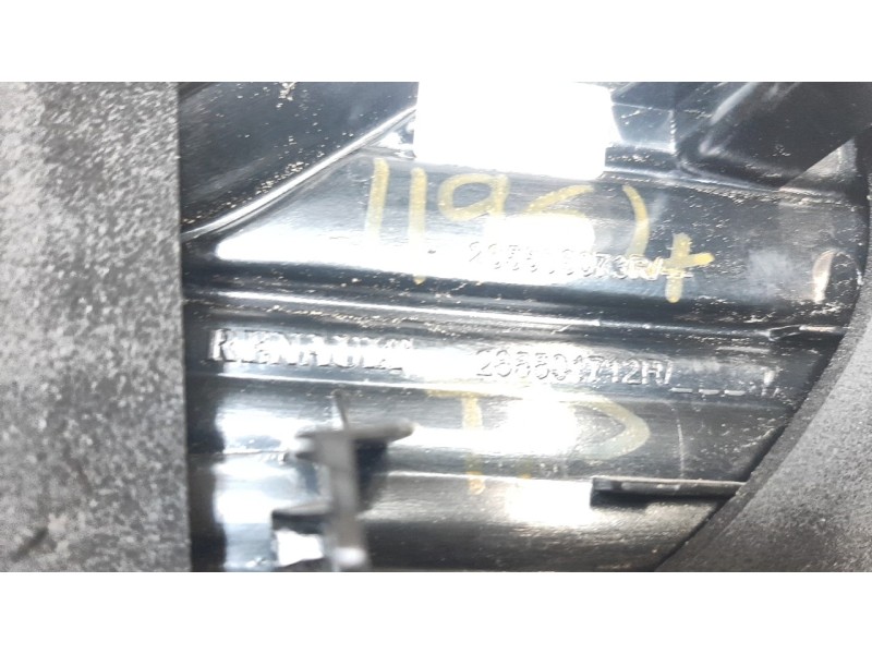 Recambio de piloto trasero derecho interior para renault captur zen referencia OEM IAM 265501712R 104LLM692 