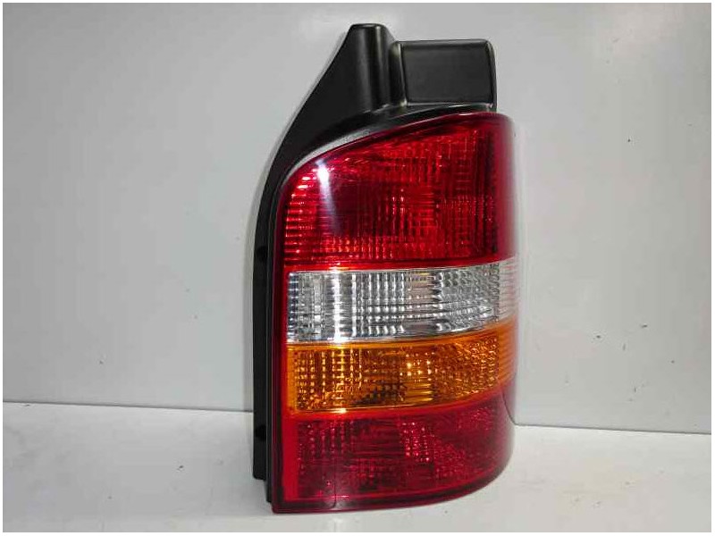 Recambio de piloto trasero derecho para volkswagen t5 transporter/furgoneta referencia OEM IAM 7H0945096H 103F23350770 VG9174173