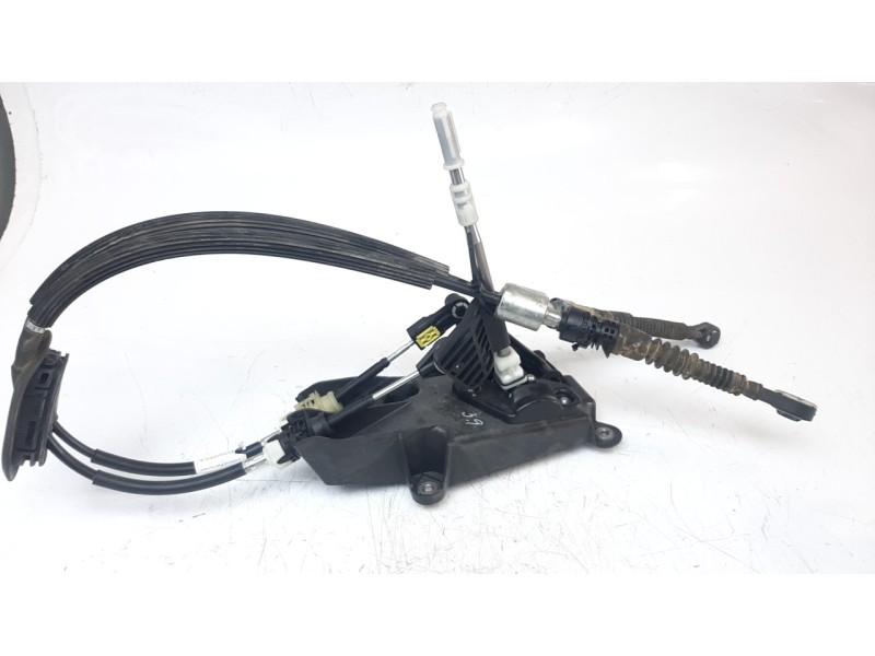 Recambio de palanca cambio para renault megane iv grandtour referencia OEM IAM 341042886R  