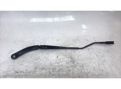 Recambio de brazo limpia delantero izquierdo para renault captur zen referencia OEM IAM 288812365R   2