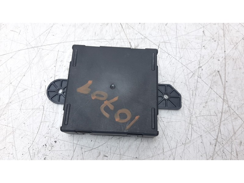 Recambio de modulo electronico para jeep cherokee 2.0 m-jet cat referencia OEM IAM 68111320AG  