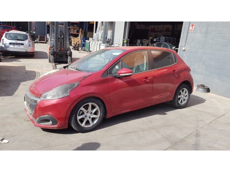 peugeot 208 del año 2012