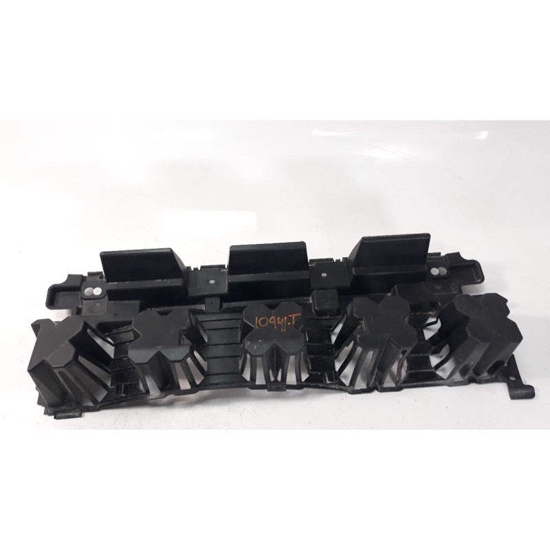 Recambio de refuerzo paragolpes trasero para ford ka+ 1.2 ti-vct cat (3 cil.) referencia OEM IAM 1895208  