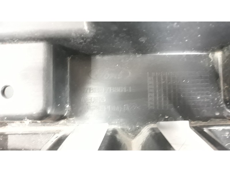 Recambio de refuerzo paragolpes trasero para ford ka+ 1.2 ti-vct cat (3 cil.) referencia OEM IAM 1895208  