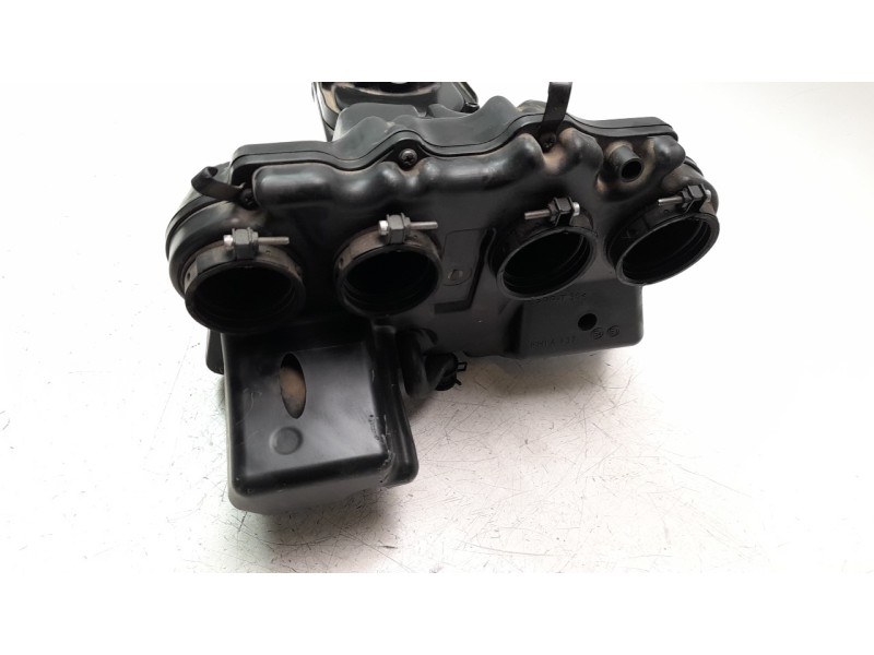 Recambio de caja filtro aire para kawasaki z 750 / z 1000 referencia OEM IAM 110100185  