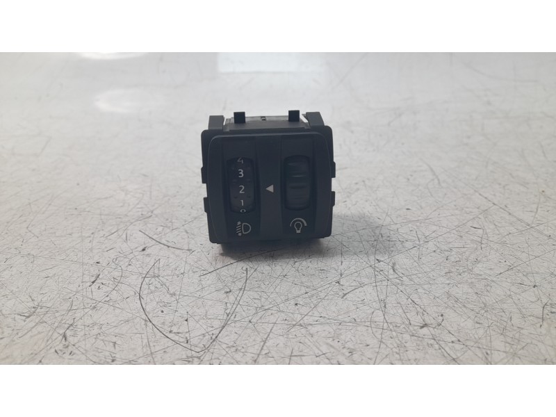 Recambio de interruptor para renault laguna iii dynamique referencia OEM IAM 251900001RC  