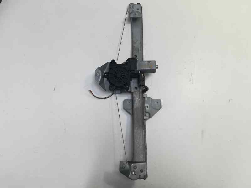 Recambio de elevalunas delantero derecho para dacia dokker ambiance referencia OEM IAM 807209071R  
