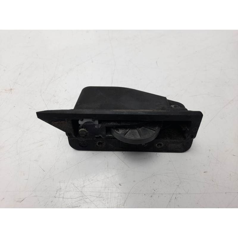 Recambio de retenedor puerta para peugeot partner kombi 1.6 blue-hdi fap referencia OEM IAM 9684579980  