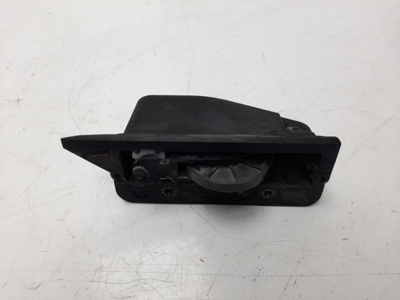 Recambio de retenedor puerta para peugeot partner kombi 1.6 blue-hdi fap referencia OEM IAM 9684579980  