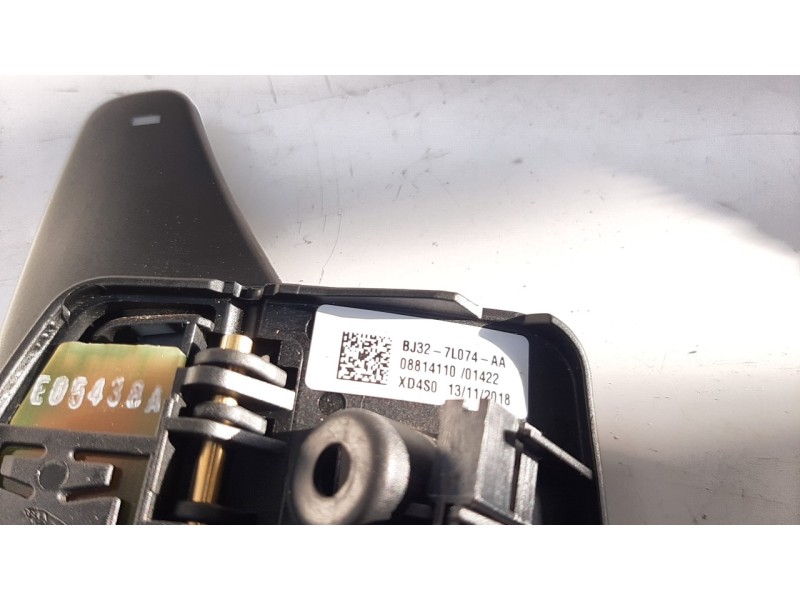 Recambio de mando multifuncion para land rover discovery sport 2.0 td4 cat referencia OEM IAM BJ327L074AA  