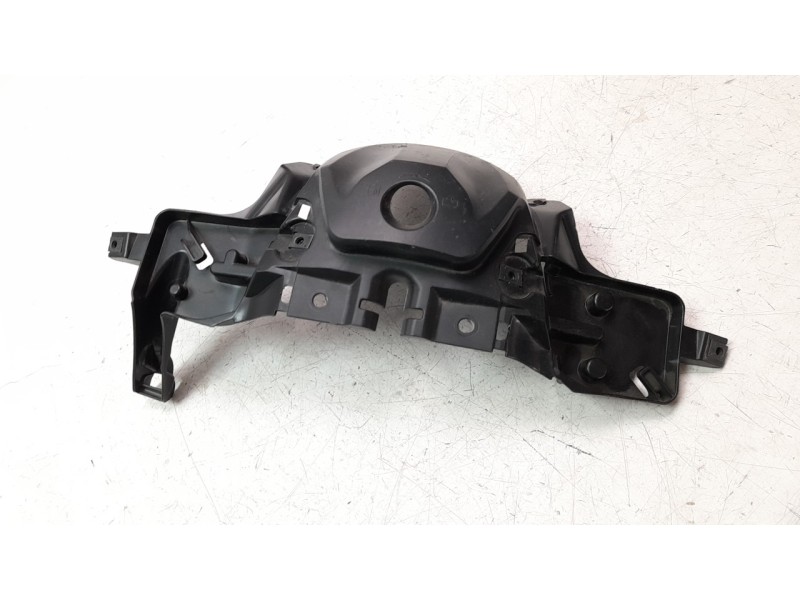 Recambio de moldura para honda nc 750 referencia OEM IAM 64510MKAD80  