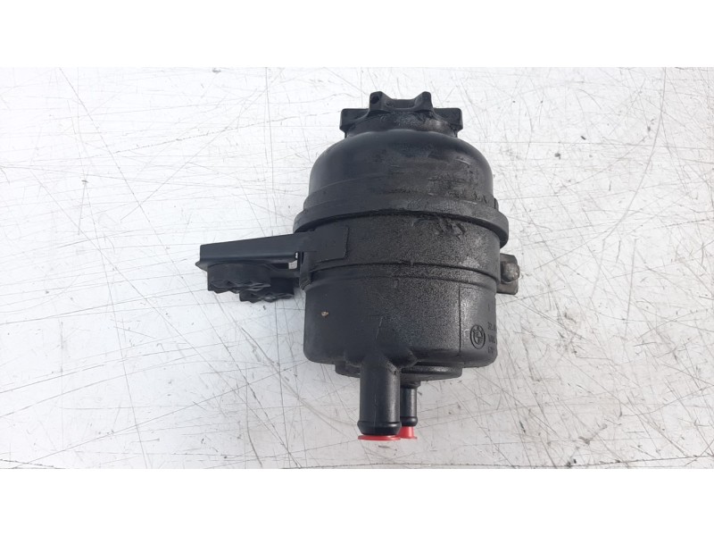 Recambio de deposito servo para bmw serie 3 berlina (e46) 1.8 16v referencia OEM IAM 1097164  