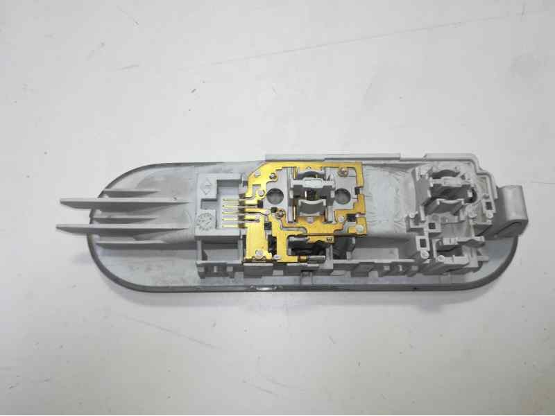 Recambio de luz interior para dacia dokker ambiance referencia OEM IAM   