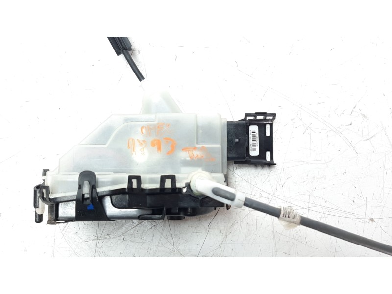 Recambio de cerradura puerta trasera derecha para opel crossland x 1.5 cdti dpf referencia OEM IAM 16943707  