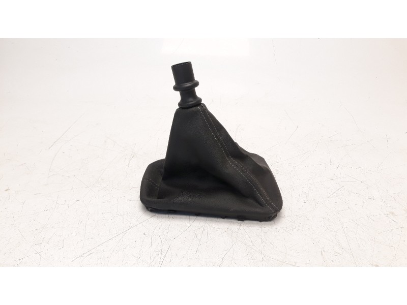 Recambio de guarnecidos palanca cambio para opel grandland x 1.2 referencia OEM IAM 9619605  