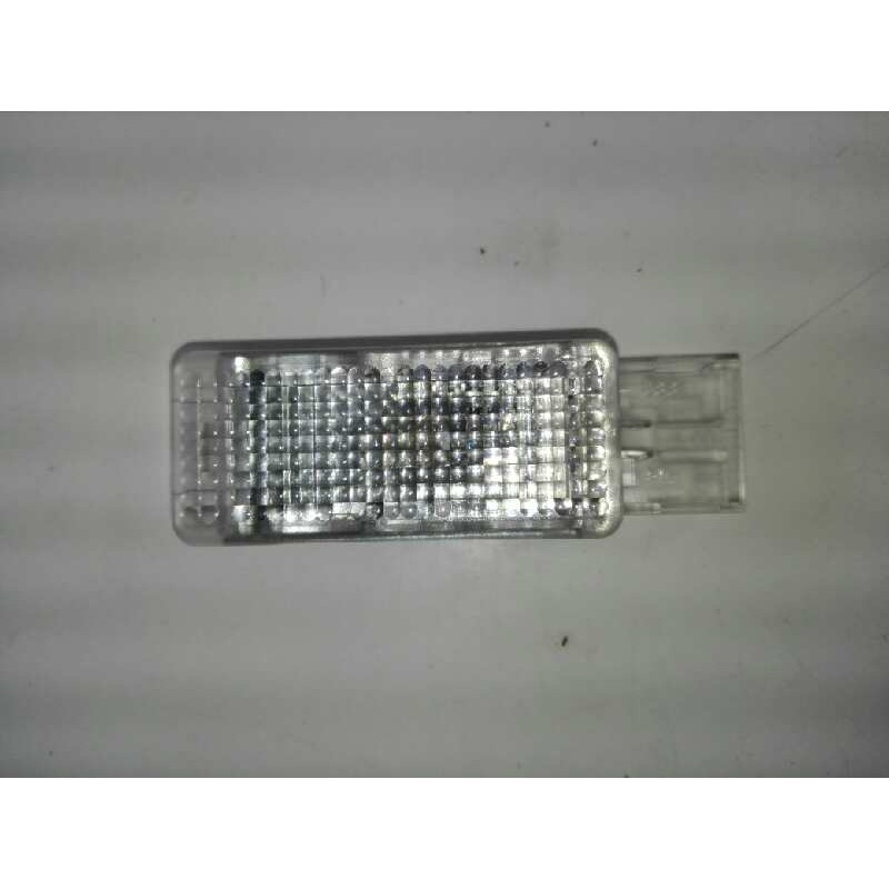 Recambio de luz interior para volkswagen crafter kasten (sy) furgón 35 bl ta fwd referencia OEM IAM 6L0947565  