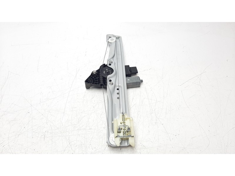 Recambio de elevalunas trasero derecho para opel crossland x 1.5 cdti dpf referencia OEM IAM 1137329068  