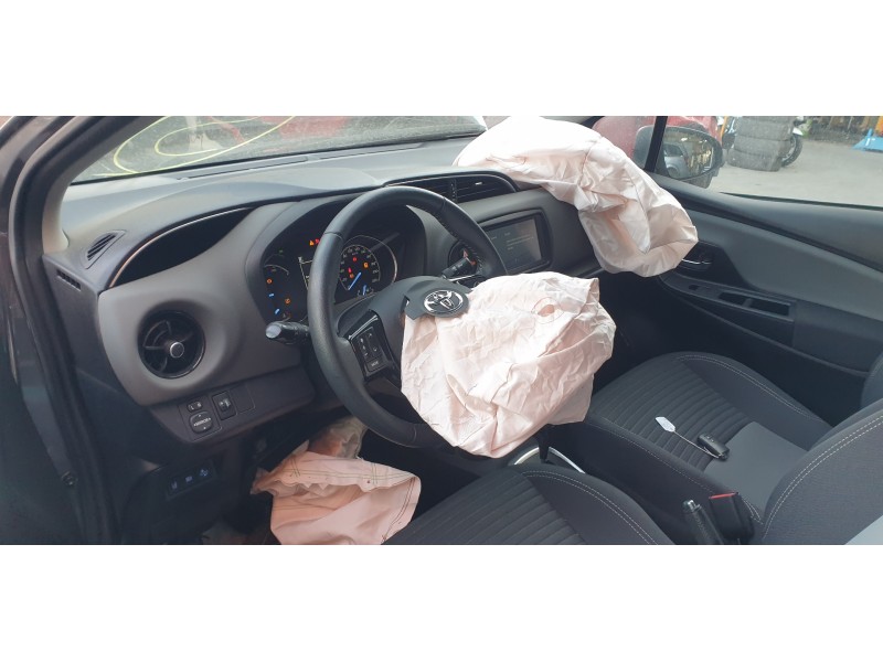 toyota yaris del año 2020