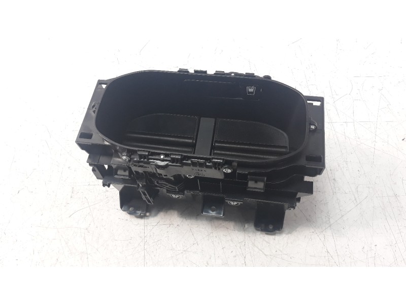 Recambio de cenicero para honda hr-v (..) 1.6 dtec cat referencia OEM IAM NF4U7E0  