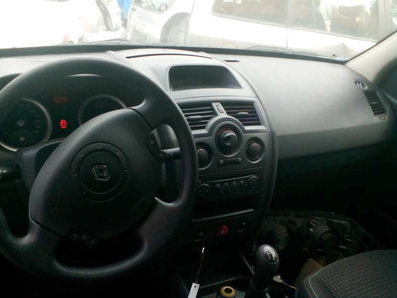 renault megane ii berlina 5p del año 2005