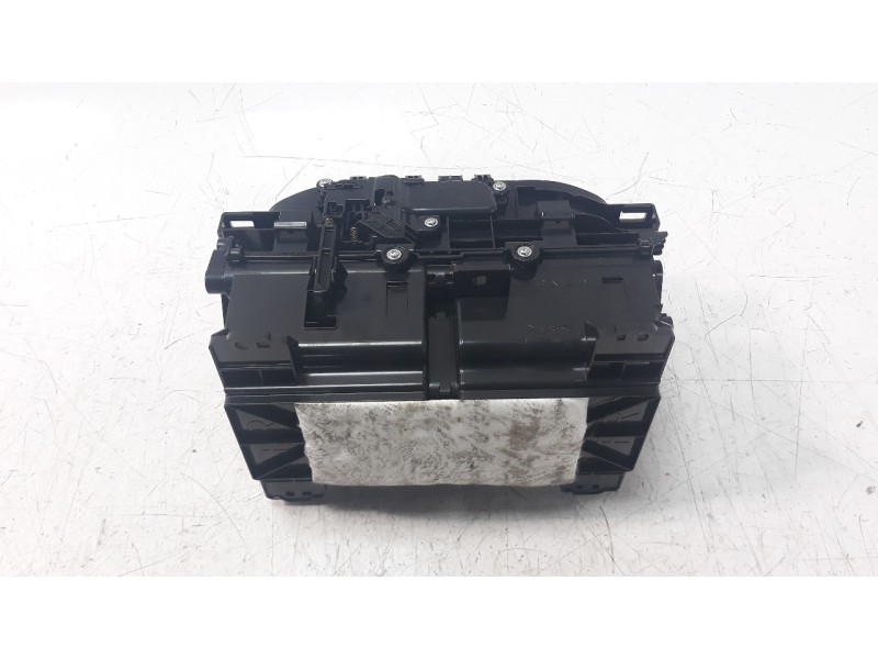 Recambio de cenicero para honda hr-v (..) 1.6 dtec cat referencia OEM IAM NF4U7E0  