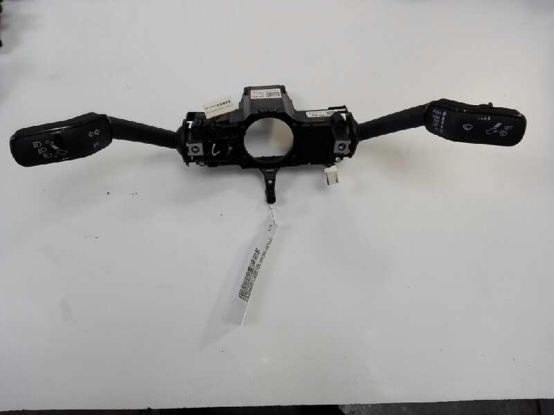 Recambio de mando multifuncion para volkswagen crafter kasten (sy) furgón 35 bl ta fwd referencia OEM IAM 5Q0953521 5Q0953502 