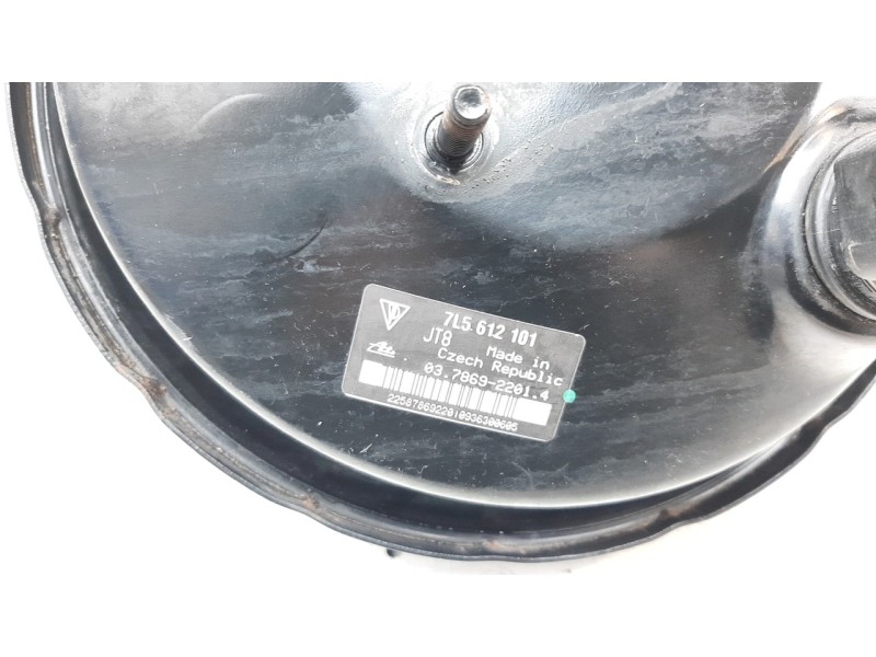 Recambio de servofreno para porsche cayenne (typ 9pa) turbo s referencia OEM IAM 7L5612101  