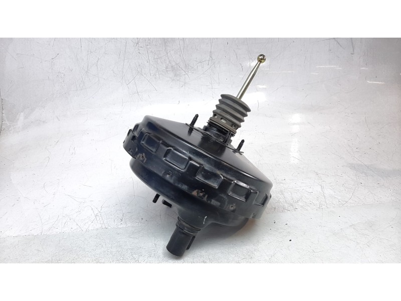 Recambio de servofreno para porsche cayenne (typ 9pa) turbo s referencia OEM IAM 7L5612101  