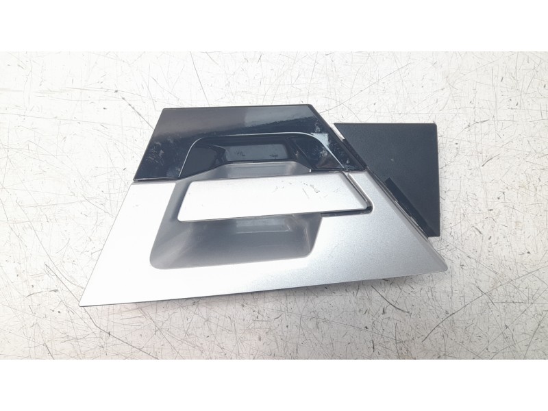 Recambio de maneta exterior trasera derecha para toyota c-hr hybrid gr sport referencia OEM IAM 69230F4901  
