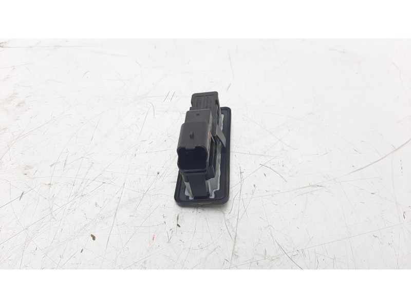 Recambio de maneta exterior porton para opel grandland x 1.2 referencia OEM IAM 95835T02  
