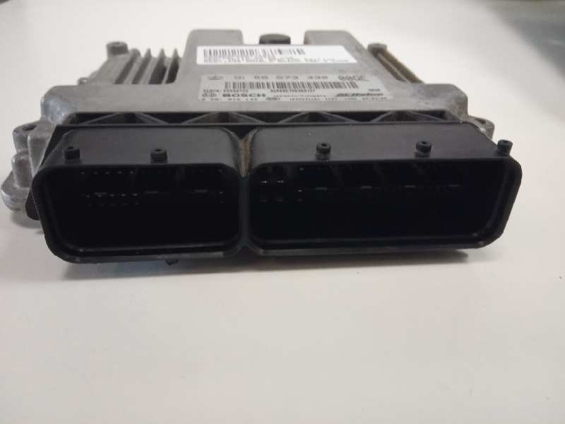 Recambio de centralita motor uce para opel insignia berlina edition referencia OEM IAM 55573330 0281015149 55566722