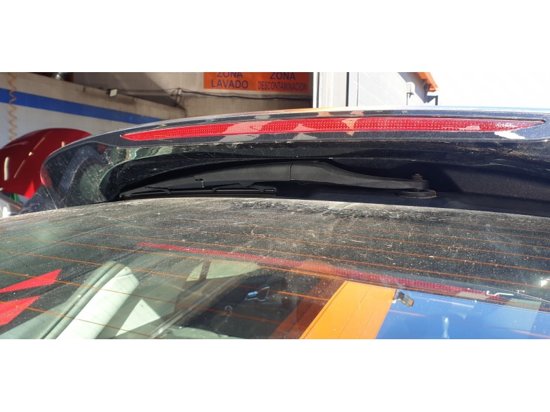 Recambio de brazo limpia trasero para kia sportage referencia OEM IAM 98820P1000  