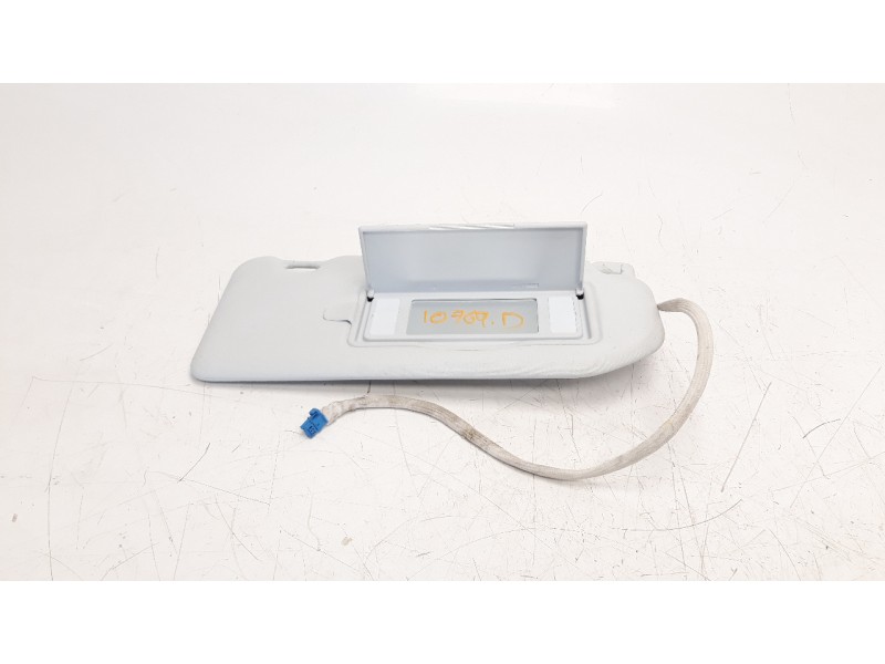 Recambio de parasol derecho para opel grandland x 1.2 referencia OEM IAM 93484949  