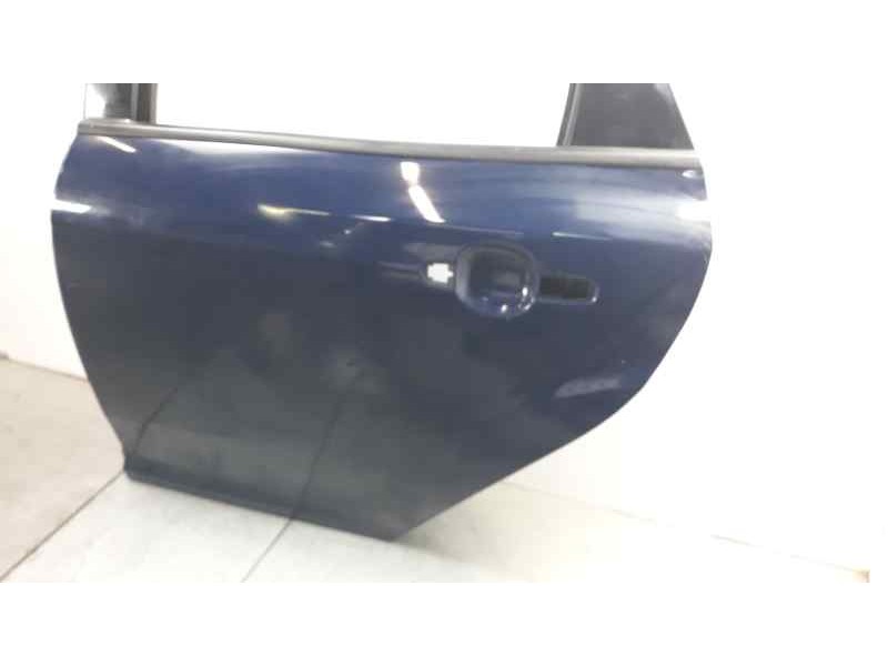 Recambio de puerta trasera izquierda para ford focus lim. business referencia OEM IAM 2172760  