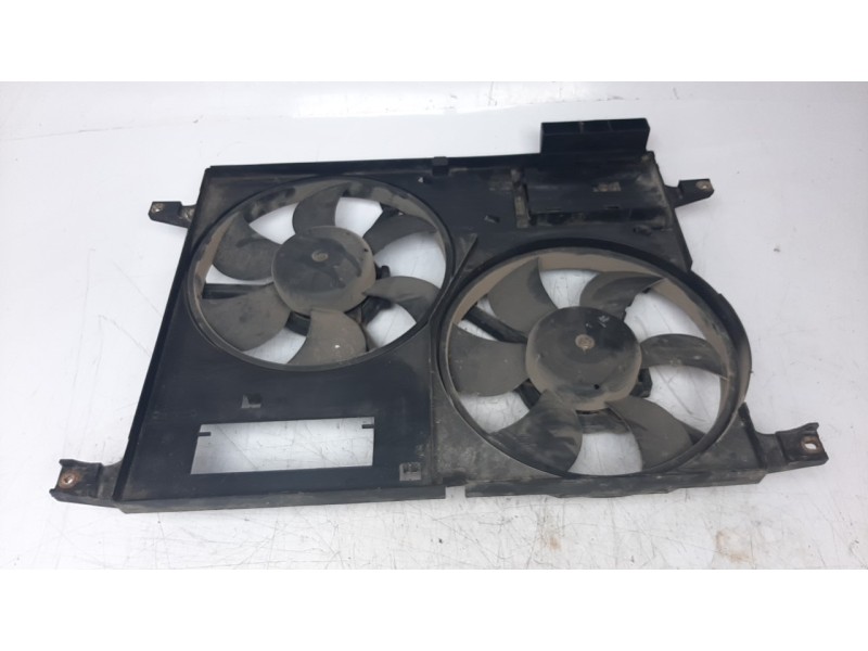 Recambio de electroventilador para land rover freelander (ln) 2.0 td4 cat referencia OEM IAM 8240300  