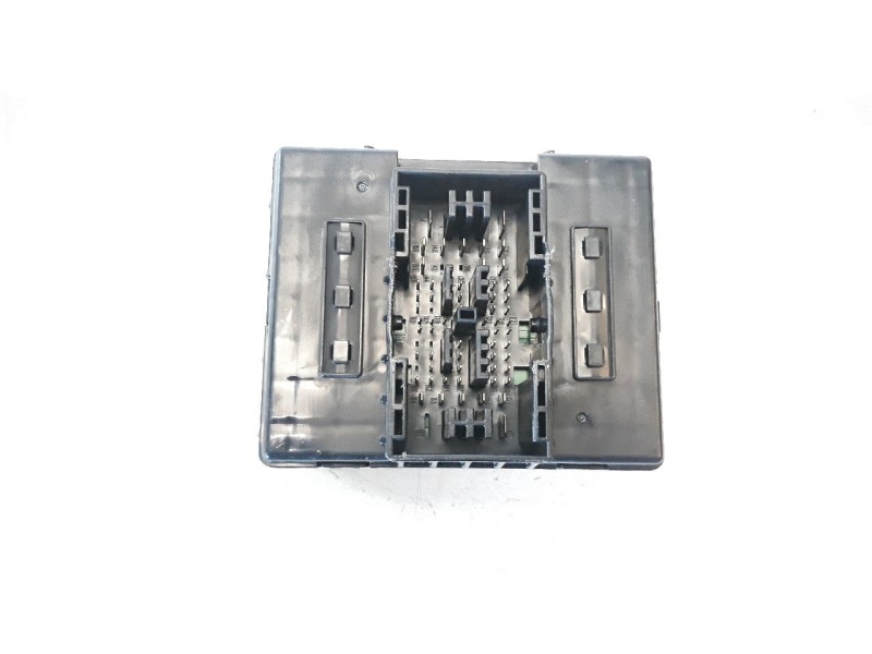 Recambio de caja reles / fusibles para kia sportage referencia OEM IAM 91959R2010  