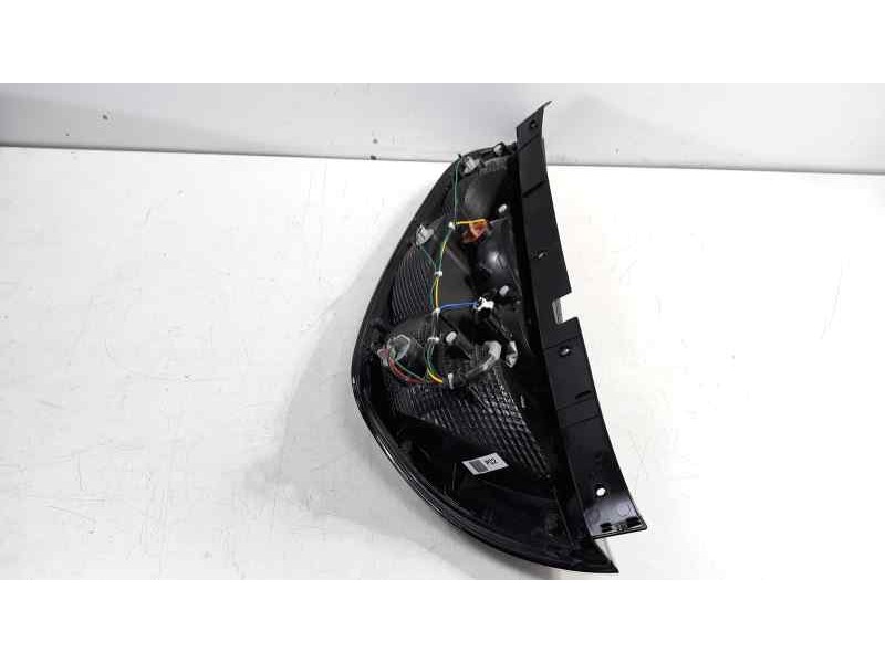 Recambio de piloto trasero derecho para kia soul ( ) 1.6 gdi cat referencia OEM IAM 92402B2030  