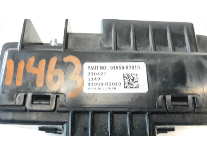 Recambio de caja reles / fusibles para kia sportage referencia OEM IAM 91959R2010  