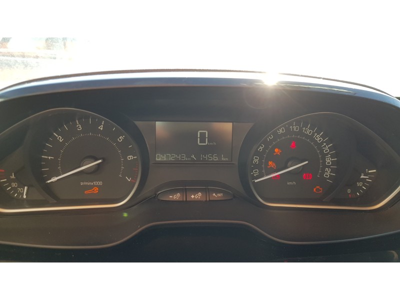 peugeot 208 del año 2019