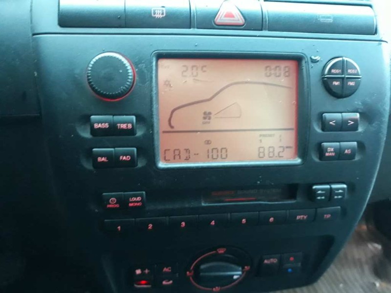 seat cordoba berlina (6k2) del año 2002